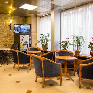 Hotel Fiat, Paryż