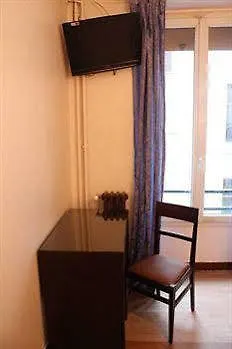 Hotel Anya Parigi